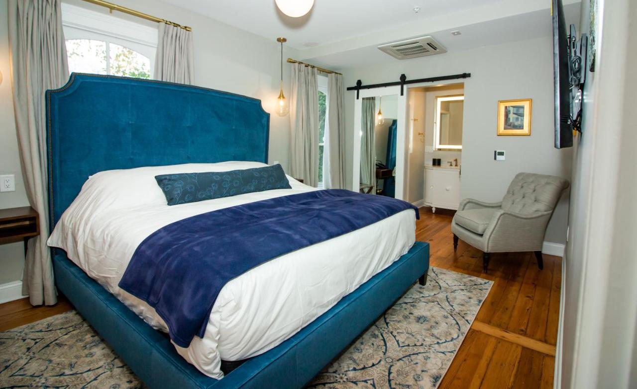 The Colonial Inn Hillsborough Eksteriør billede